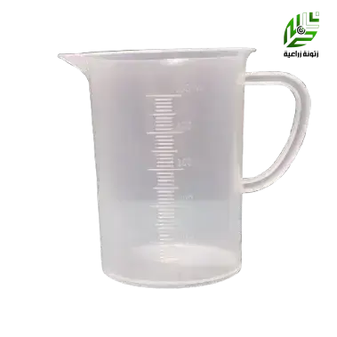 معيار مدرج بيد 500 مل